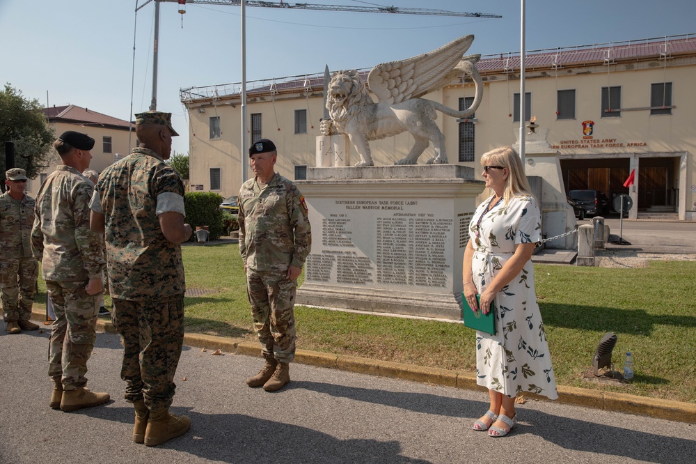 US Army Maj. Gen. Todd R. Wasmund and wife Tracy receive awards