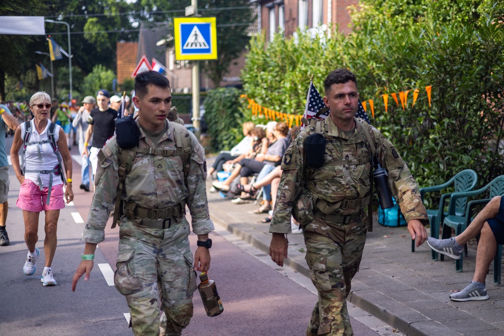 Nijmegen March: V Corps Soldiers Day 3