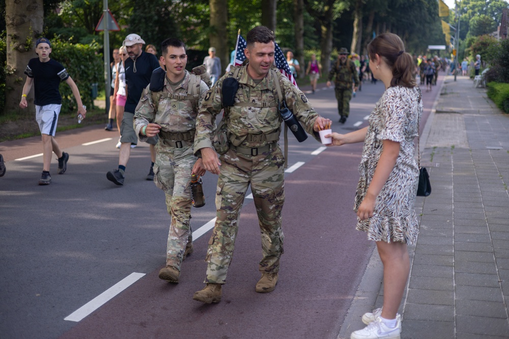 Nijmegen March: V Corps Soldiers Day 3