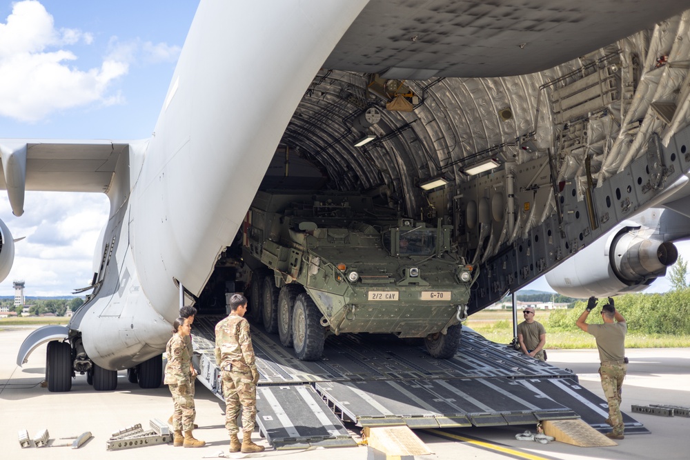 U.S. Army and Air Force Collaborate to Prepare for Eagle Partner 24