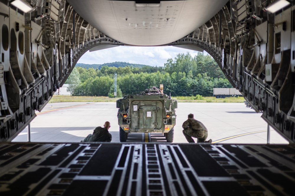 U.S. Army and Air Force Collaborate to Prepare for Eagle Partner 24