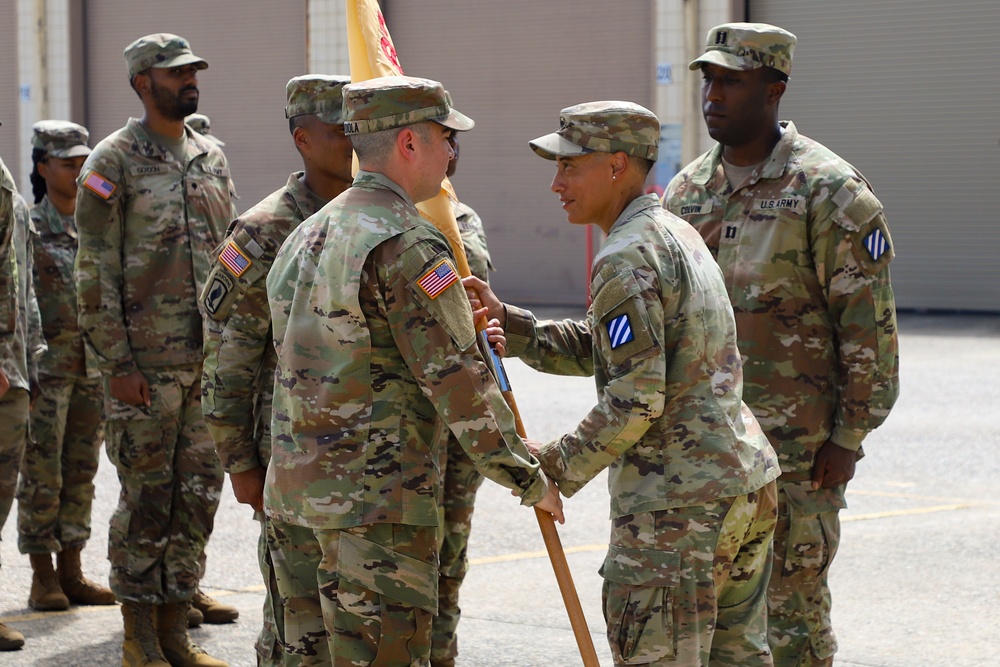 Sustainment Soldiers Host Change of Command