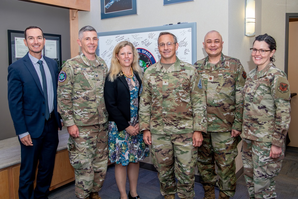 Principal Deputy Assistant Secretary for Manpower and Reserve Affairs visits NSDC