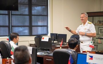 Deputy SURFPAC Speaks with International Officer Class
