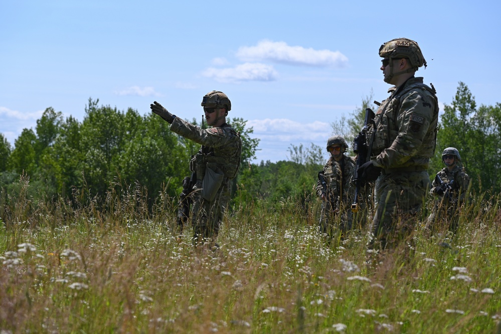 Minnesota National Guard Airmen train during exercise Operation Multi-Tools