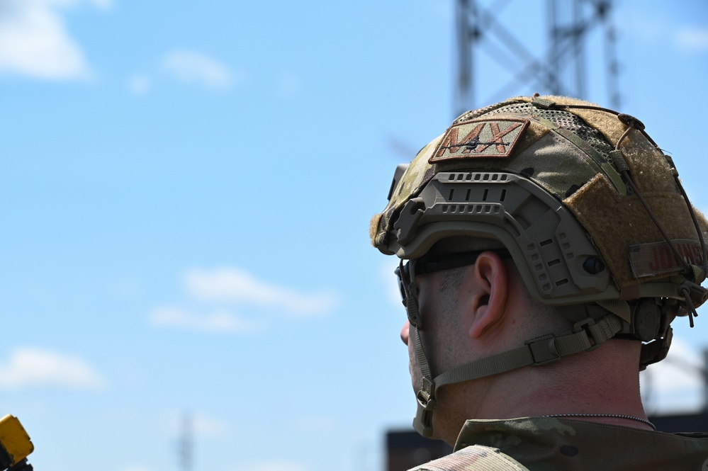 Minnesota National Guard Airmen train during exercise Operation Multi-Tools