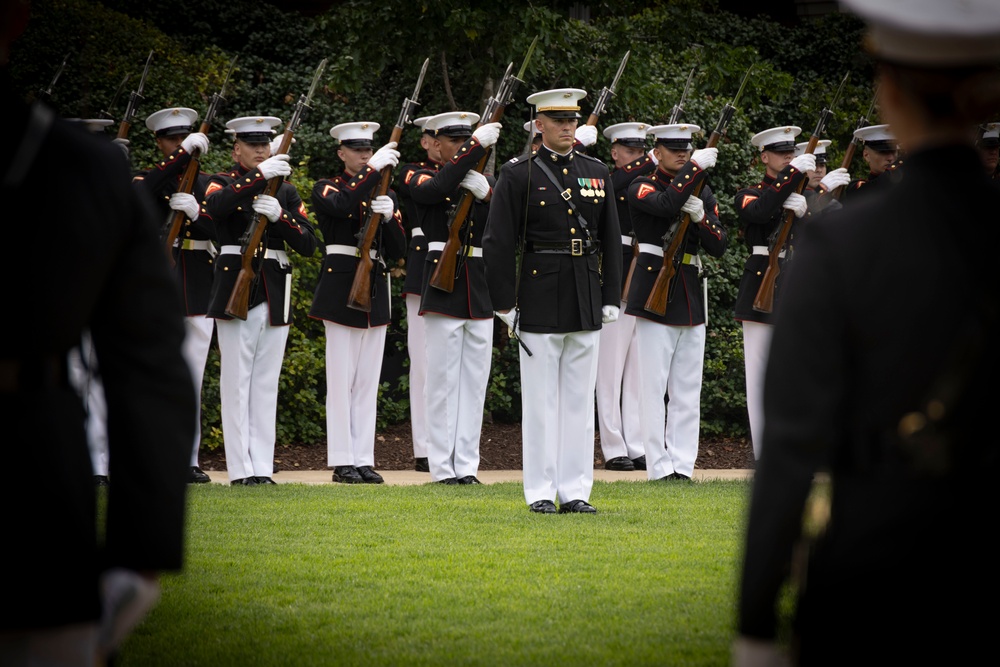 Marine Barracks Washington Welcomes our New Commanding Officer