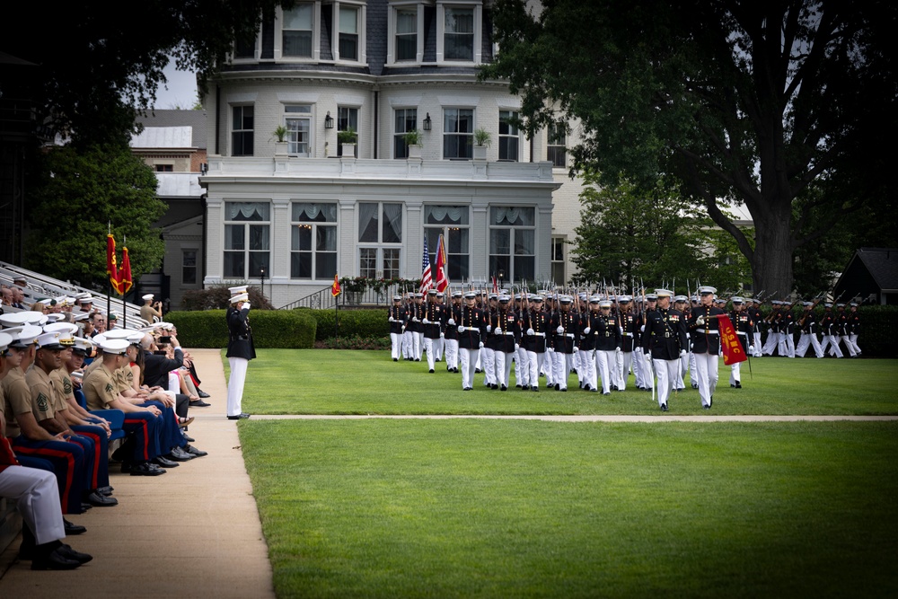 Marine Barracks Washington Welcomes our New Commanding Officer