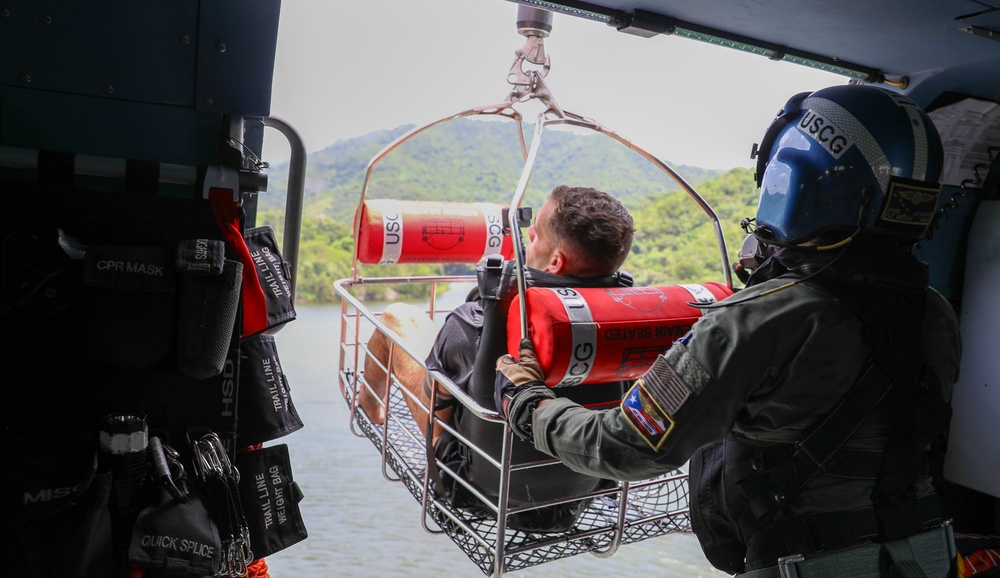 892nd MRBC and Coast Guard Survival Rescue Training