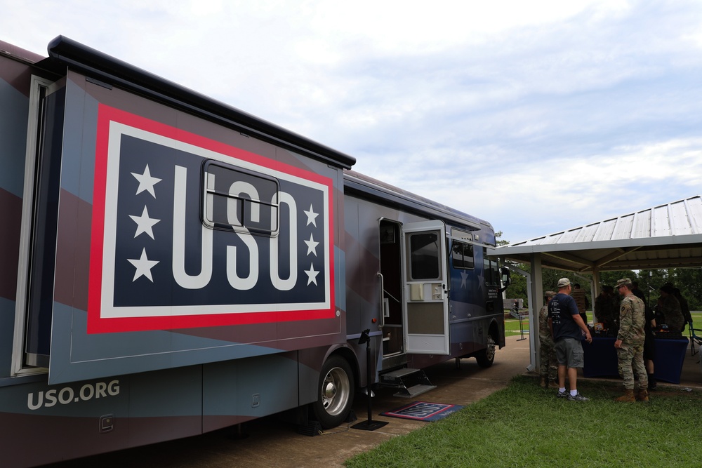 USO Mobile RV supports soldiers at JRTC 24-09