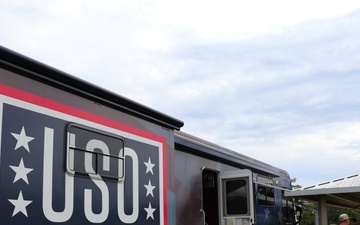 USO Mobile RV supports soldiers at JRTC 24-09