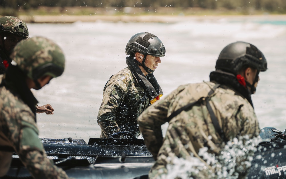 Partner forces conduct small boat training