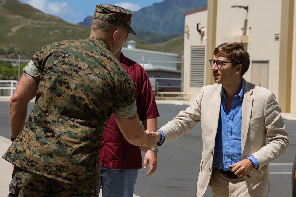 3d MLR Marines Meet with Legislative Representatives
