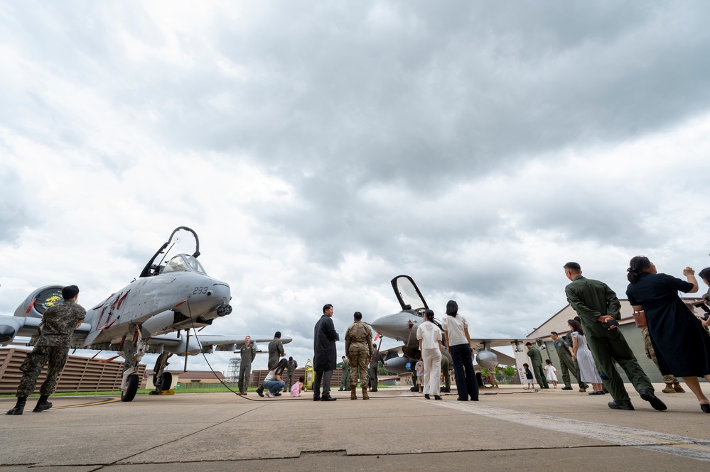 51st FW, ROKAF share Pilot’s Day