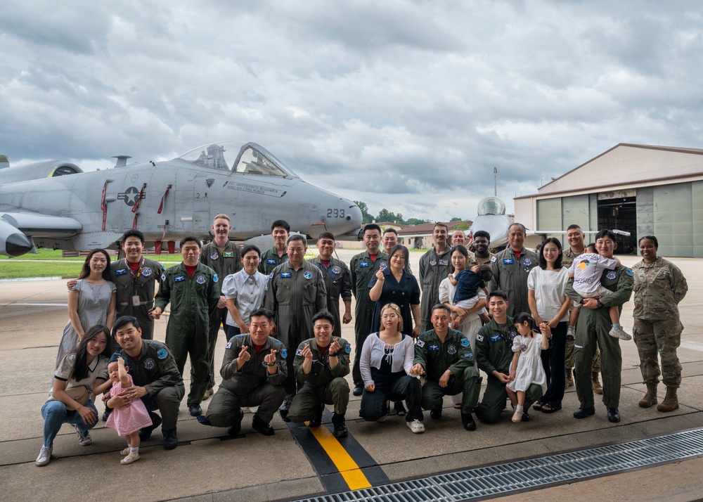 51st FW, ROKAF share Pilot’s Day