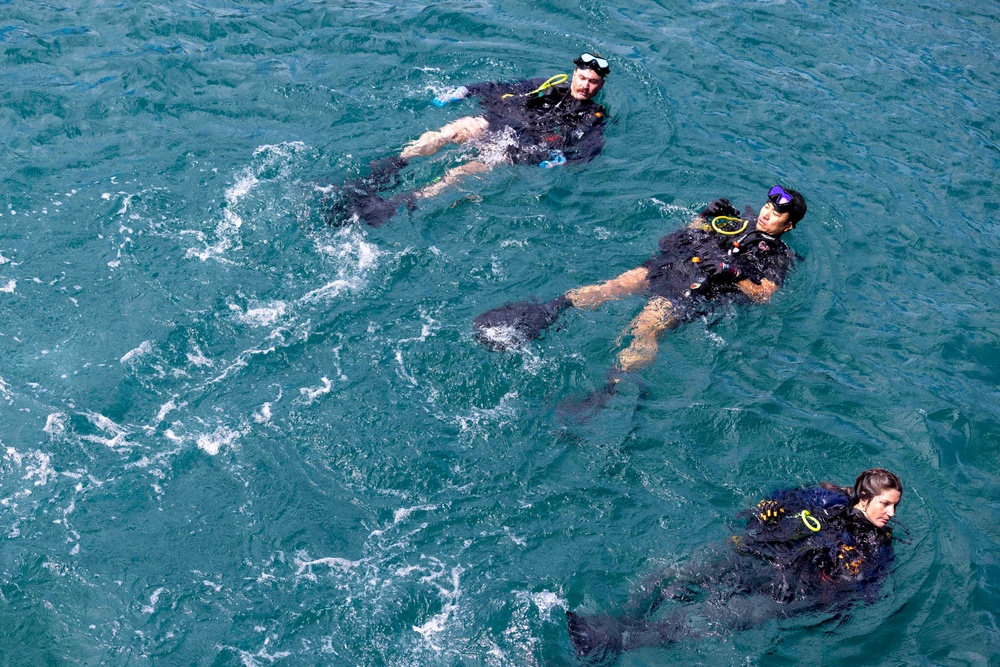 USCG, ROK conduct salvage training during RIMPAC 2024