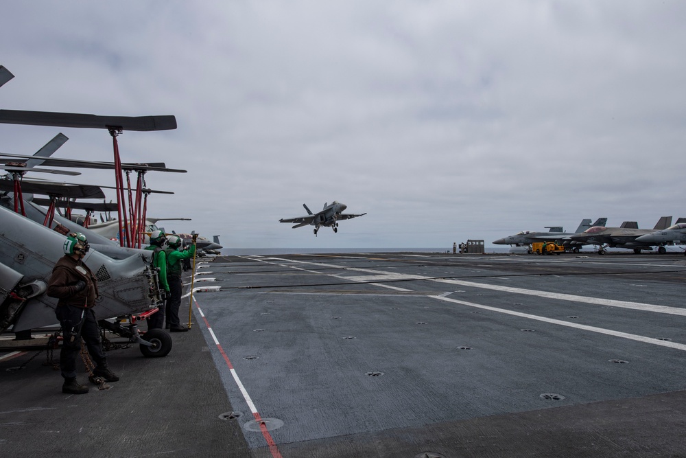 DVIDS - Images - Abraham Lincoln conducts routine flight operations ...