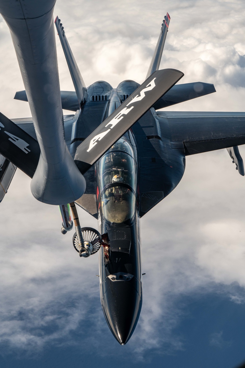 F18s refuels during RIMPAC 2024