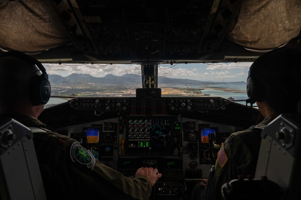 Coming in for a landing during RIMPAC 2024