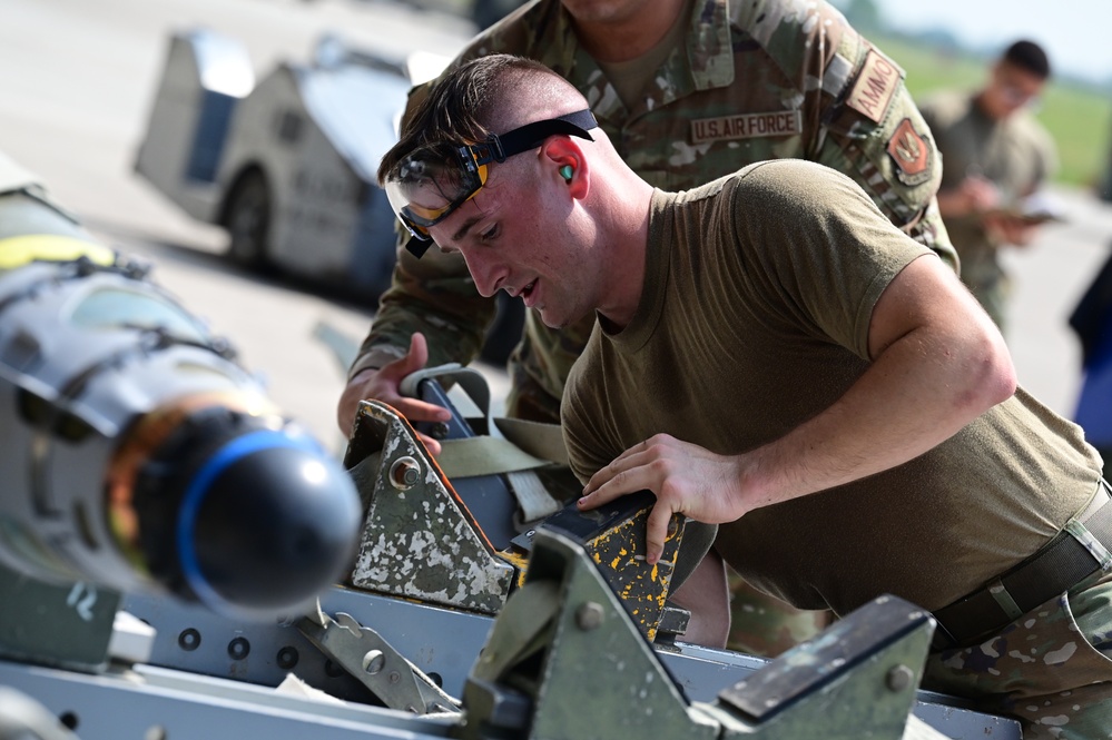31 MXS RAGE sharpens ACE capabilities
