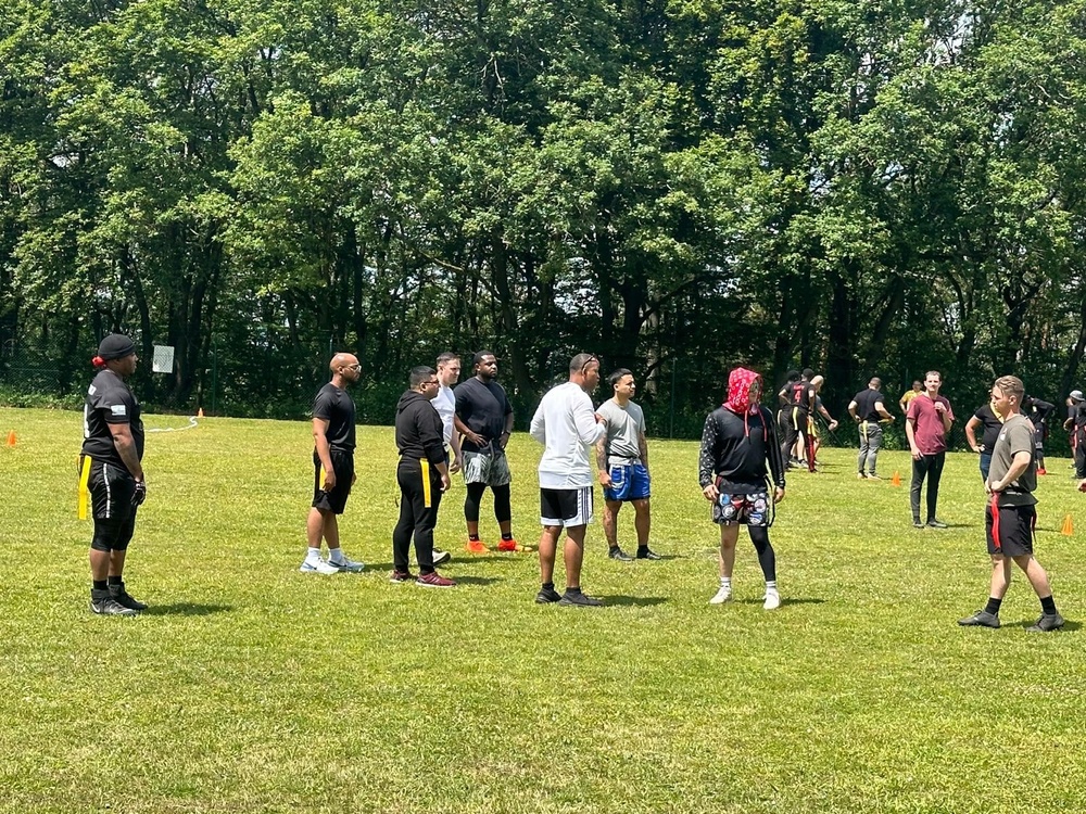 Making connections at annual block party