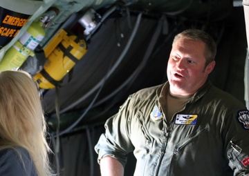 State Legislative members take flight with Washington National Guard during event