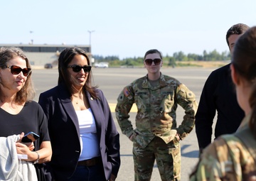 State Legislative members take flight with Washington National Guard during event