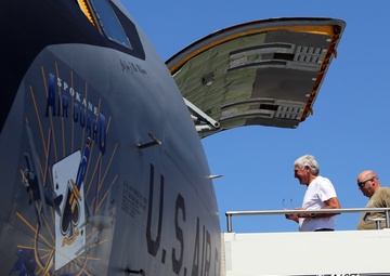 State Legislative members take flight with Washington National Guard during event