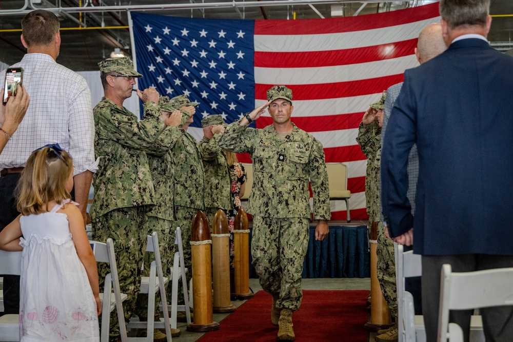 EOD Mobile Unit 2 Holds Change of Command Ceremony