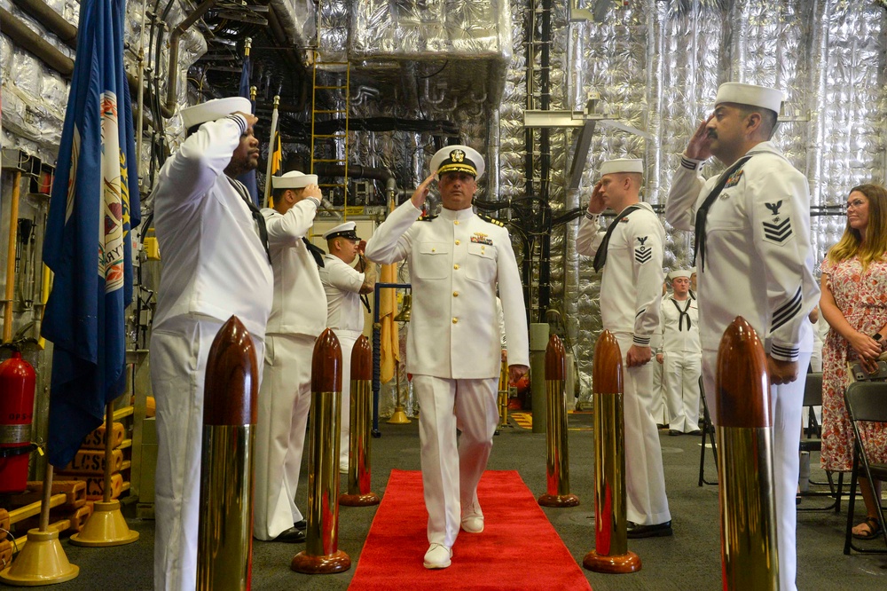 USS Jackson (LCS 6) Conducts Change of Command Ceremony