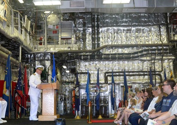 USS Jackson (LCS 6) Conducts Change of Command Ceremony