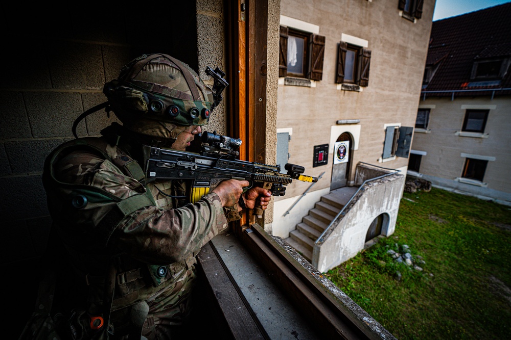 British Army Officer Cadets Train in Hohenfels