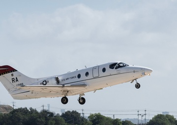 Last T-1 Jayhawk Flight from JBSA-Randolph to Davis-Monthan AFB Marks End of an Era