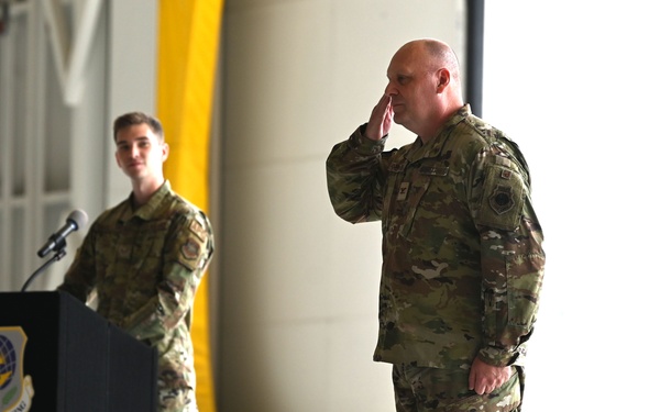 62d MXG Change of Command