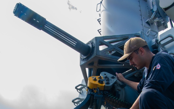 USS Princeton Participates in a GUNEX
