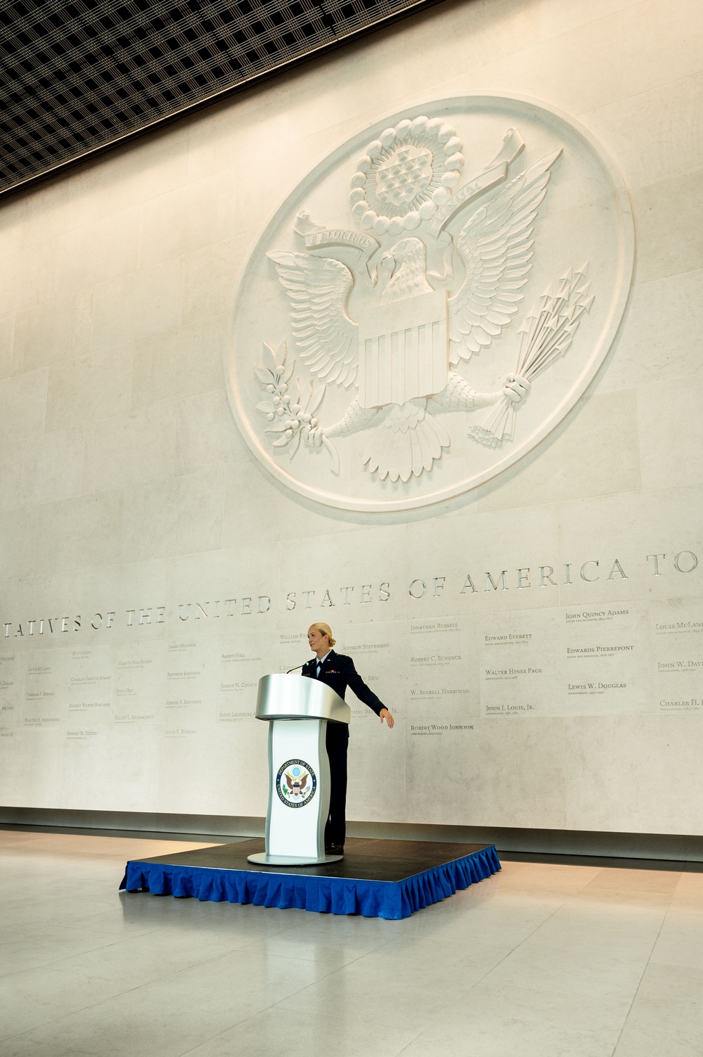 Lt Marsh Visits US Embassy in London