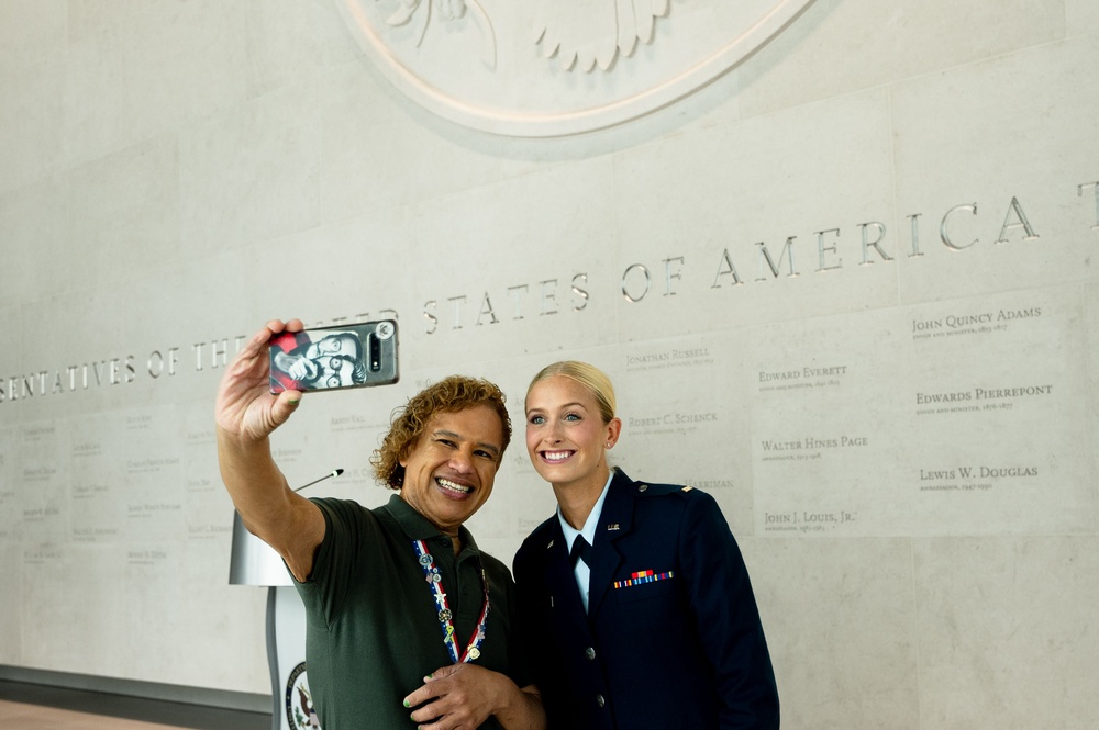 Lt Marsh Visits US Embassy in London