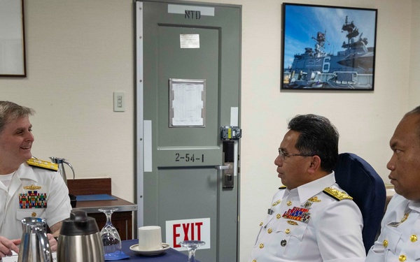 7th Fleet, Blue Ridge Team Host Reception in Malaysia