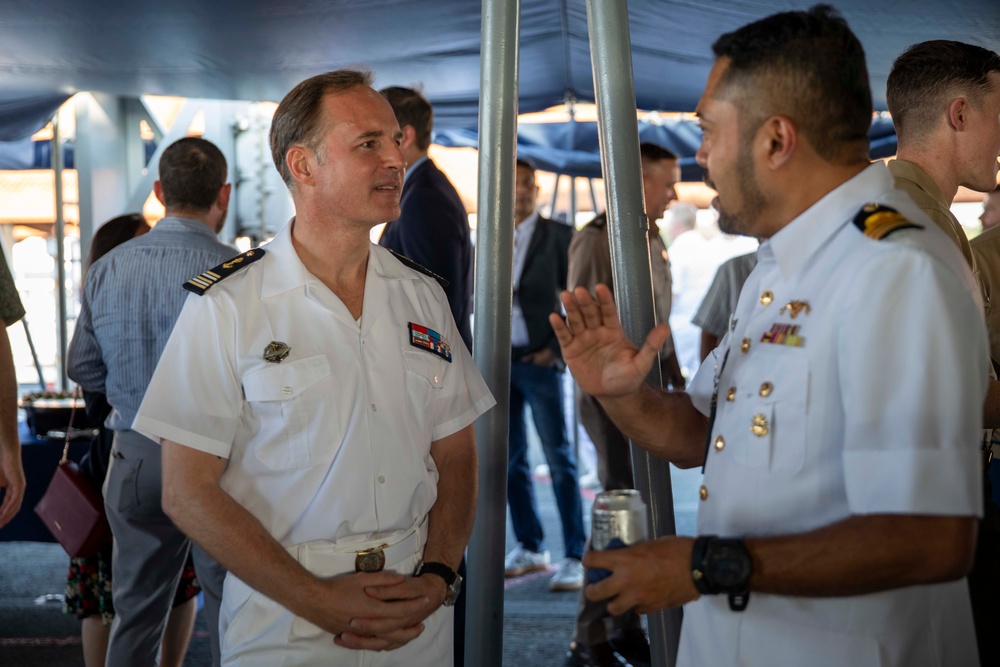 7th Fleet, Blue Ridge Team Host Reception in Malaysia