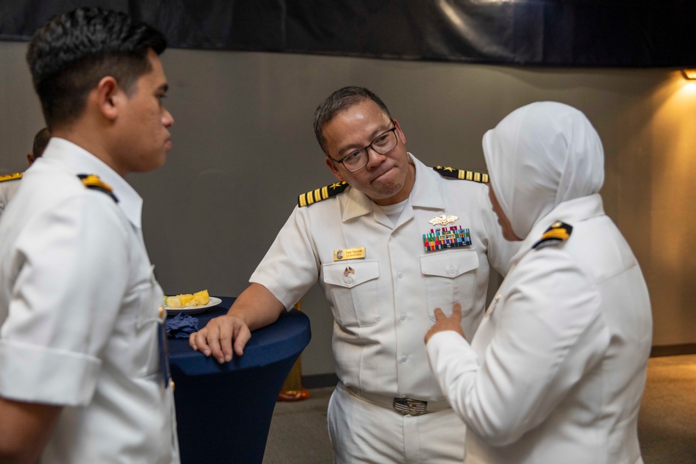 7th Fleet, Blue Ridge Team Host Reception in Malaysia