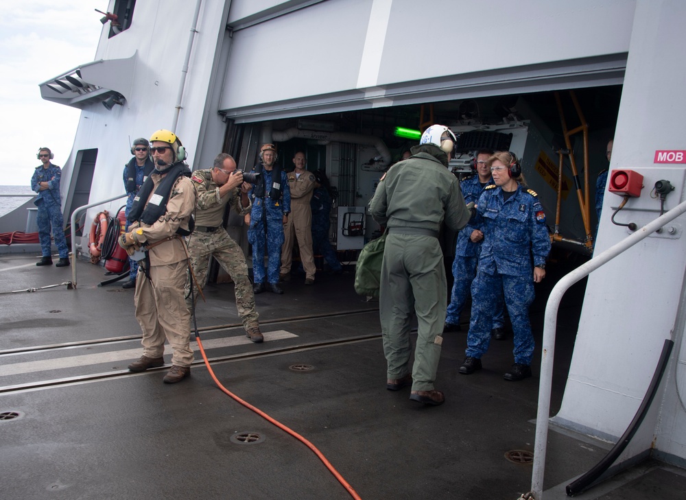 DVIDS - Images - Carrier Strike Group ONE Admiral visits Royal ...