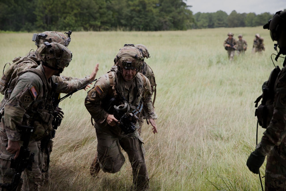 1-111 Aviation Regiment conducts training operations