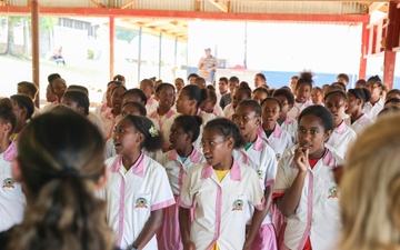 Pacific Partnership Visits Kawenu Primary School