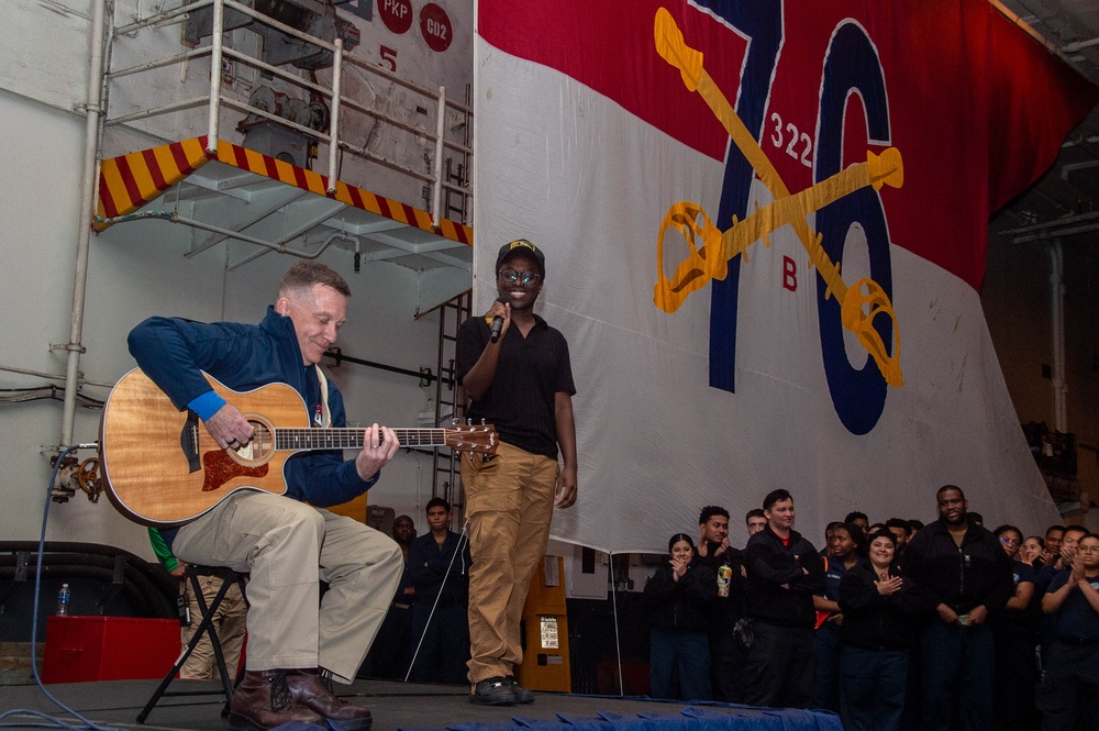 USS Ronald Reagan (CVN 76) hosts talent show finale