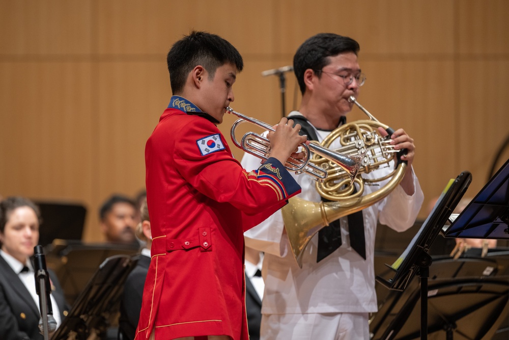 U.S. Navy Concert Band performs in Seoul