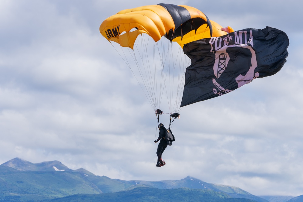 Army Golden Knights jump at Arctic Thunder 2024