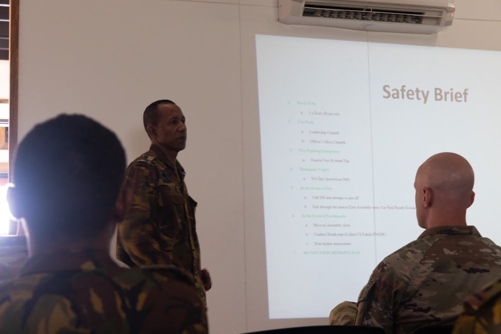 PNGDF &amp; 8th TSC Staff Exercise