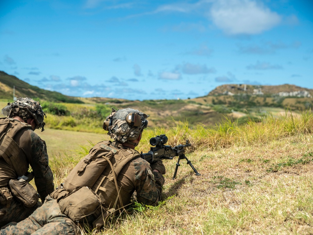 LAR Co., BLT 1/5 conducts squad attack rehearsals