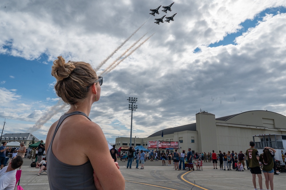 Arctic Thunder Open House 2024