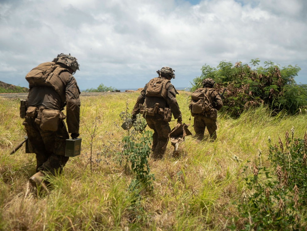 LAR Co., BLT 1/5 Conducts Live-Fire Squad Attacks